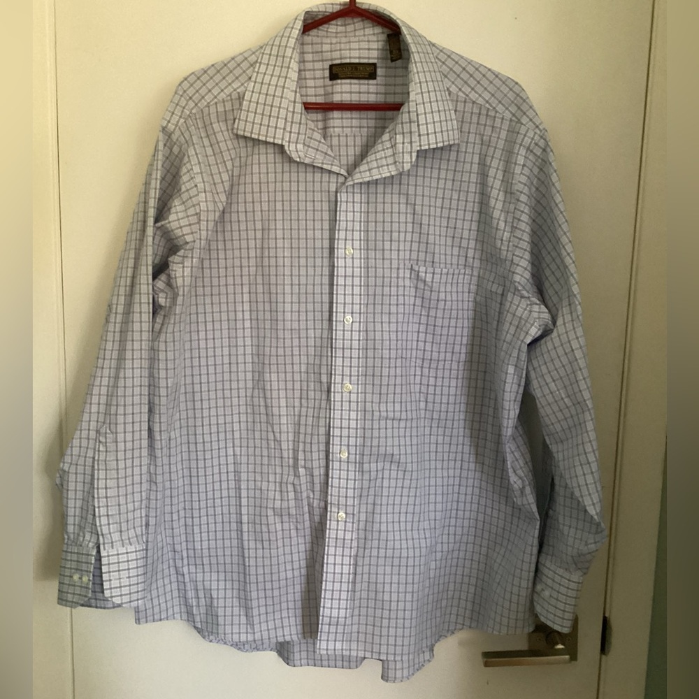 Men's Checkered Dress Shirt in White and Blue Neck 18.5